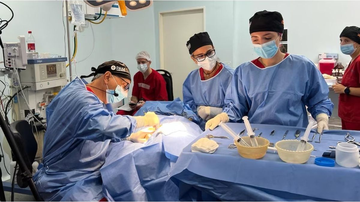 La nueva tecnología de conducción ósea que revoluciona la salud y puede ayudar a personas con hipoacusia y sordera