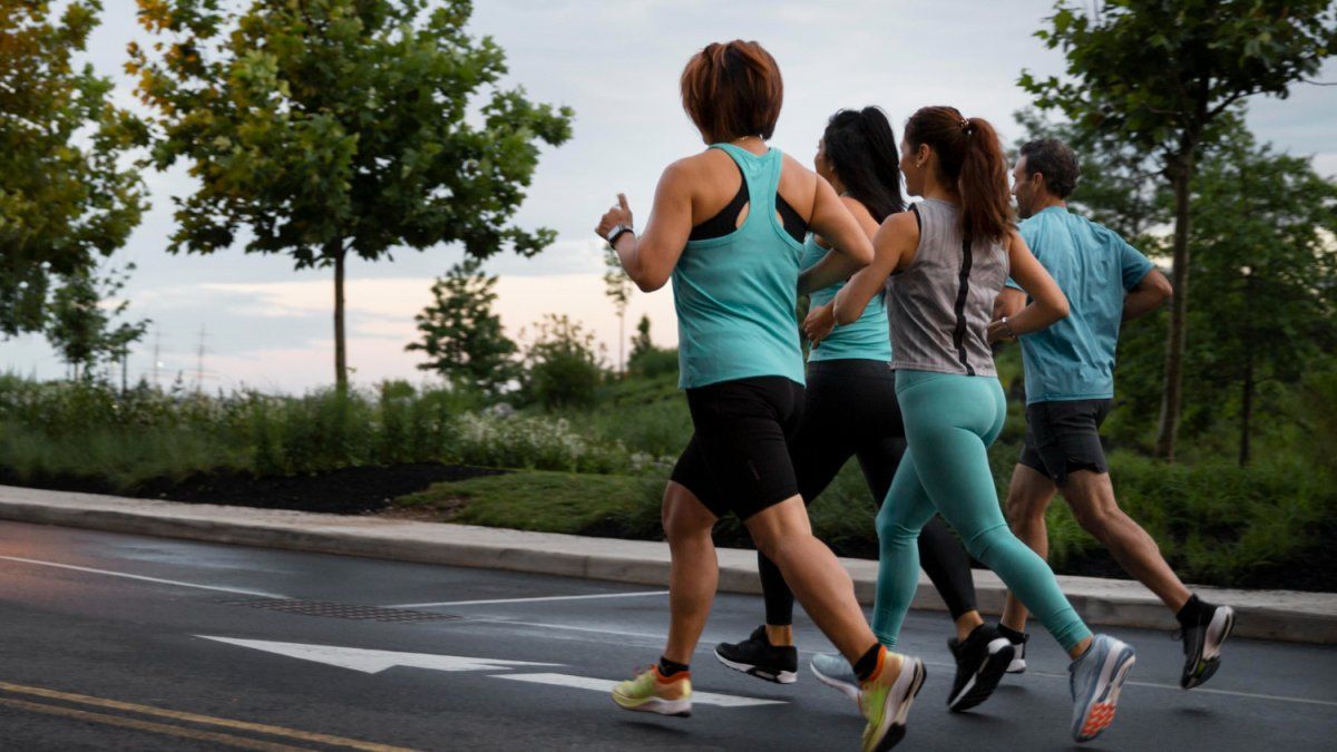 ¡Atención runners! Estos productos no pueden faltarte en tu entrenamiento, según la Inteligencia Artificial
