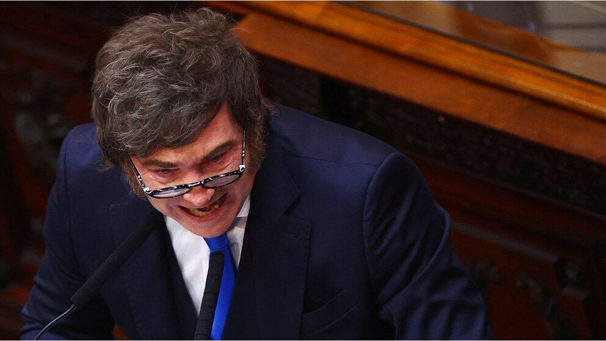 Arrogante y agresivo, The Economist analizó el discurso de Javier Milei ante el Congreso