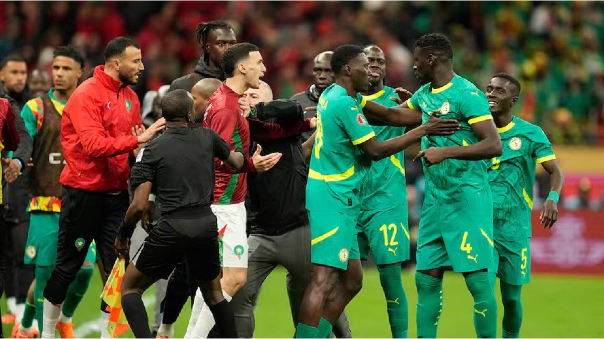 la CAF le quitó el título a Senegal y proclamó campeón a Marruecos dos meses después