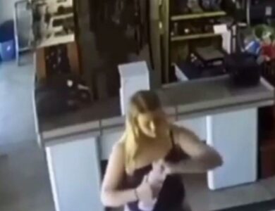 el video de la mujer que quemó viva a la cajera en un supermercado