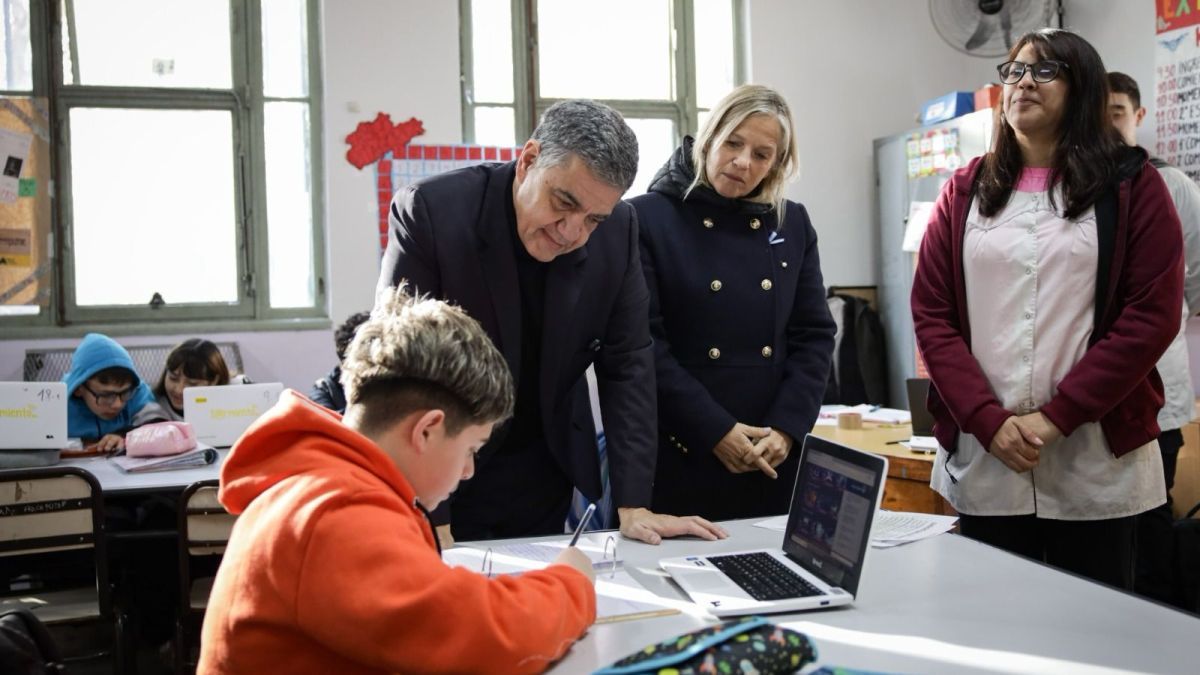 Jorge Macri dará una conferencia sobre el protocolo que prevé revisar pertenencias y aplicar sanciones
