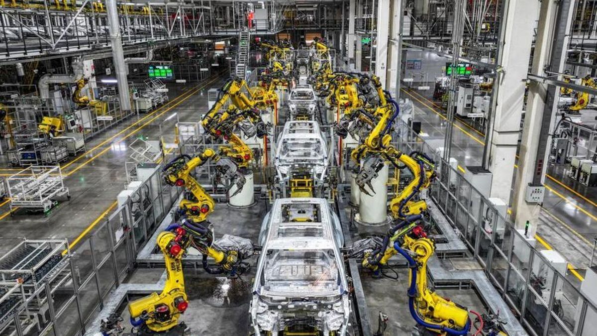La industria de China aumentó sus ganancias empresarias a pesar de la guerra en Medio Oriente
