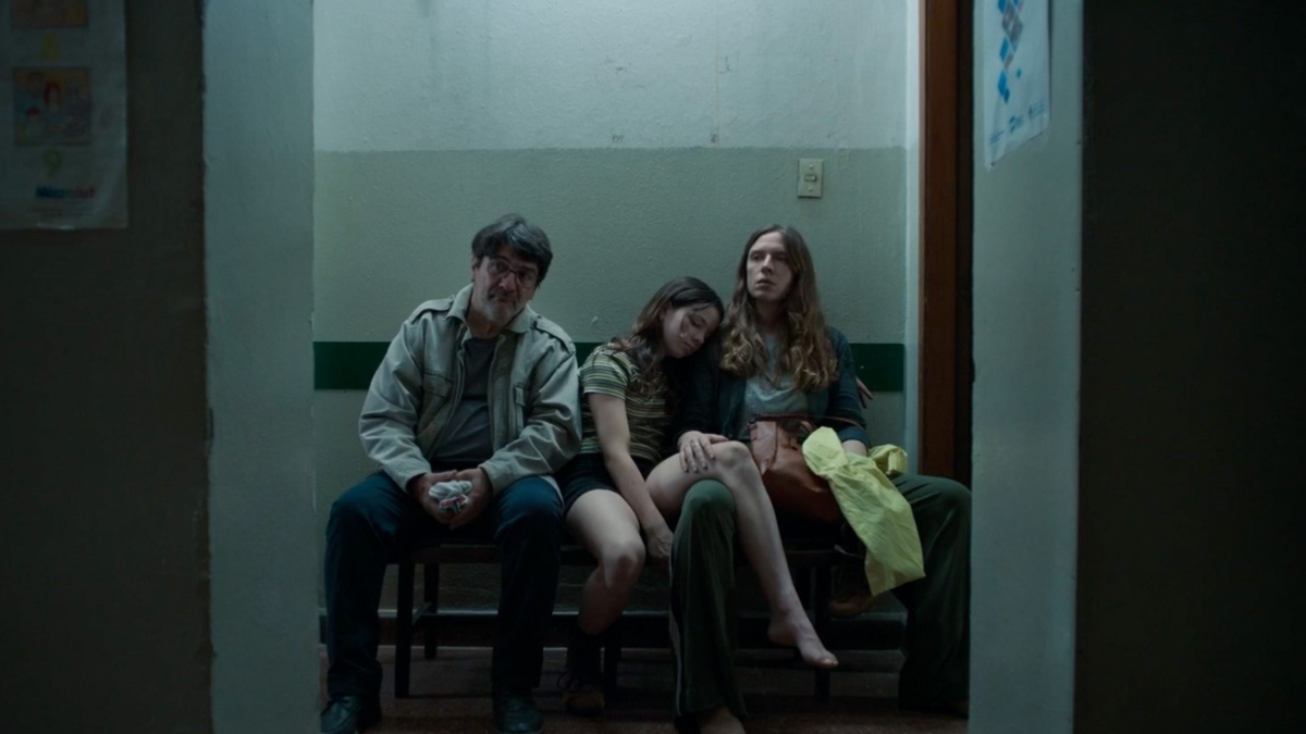 La Mujer del Río, un retrato tan silencioso como aturdidor sobre la violencia de género