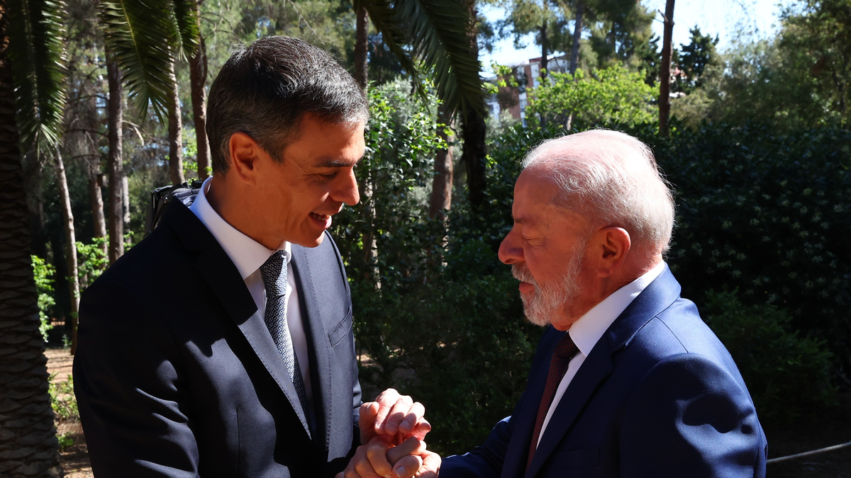Lula da Silva advirtió que cuándo la democracia va en retroceso aparece un Hitler