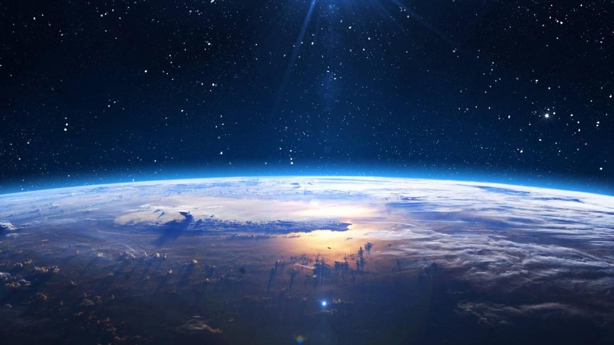 Qué es el clima espacial, la variante a 93 millones de millas que lo define y cómo afecta a la Tierra