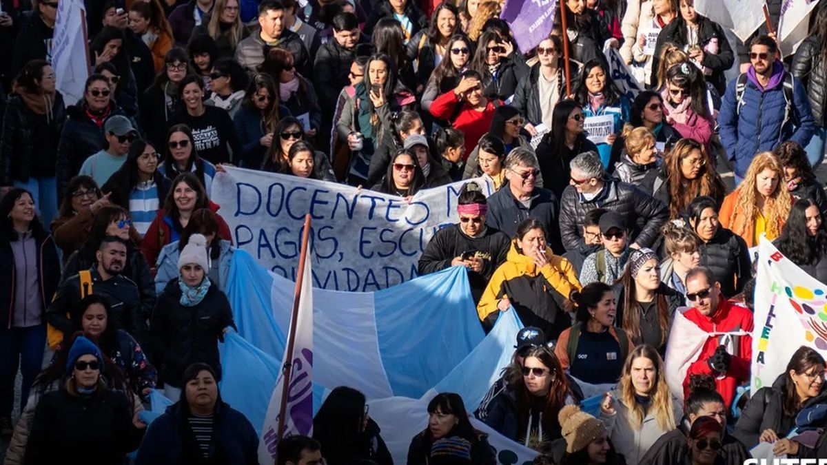 Río Negro, Santa Cruz y Tierra del Fuego al borde de una crisis salarial