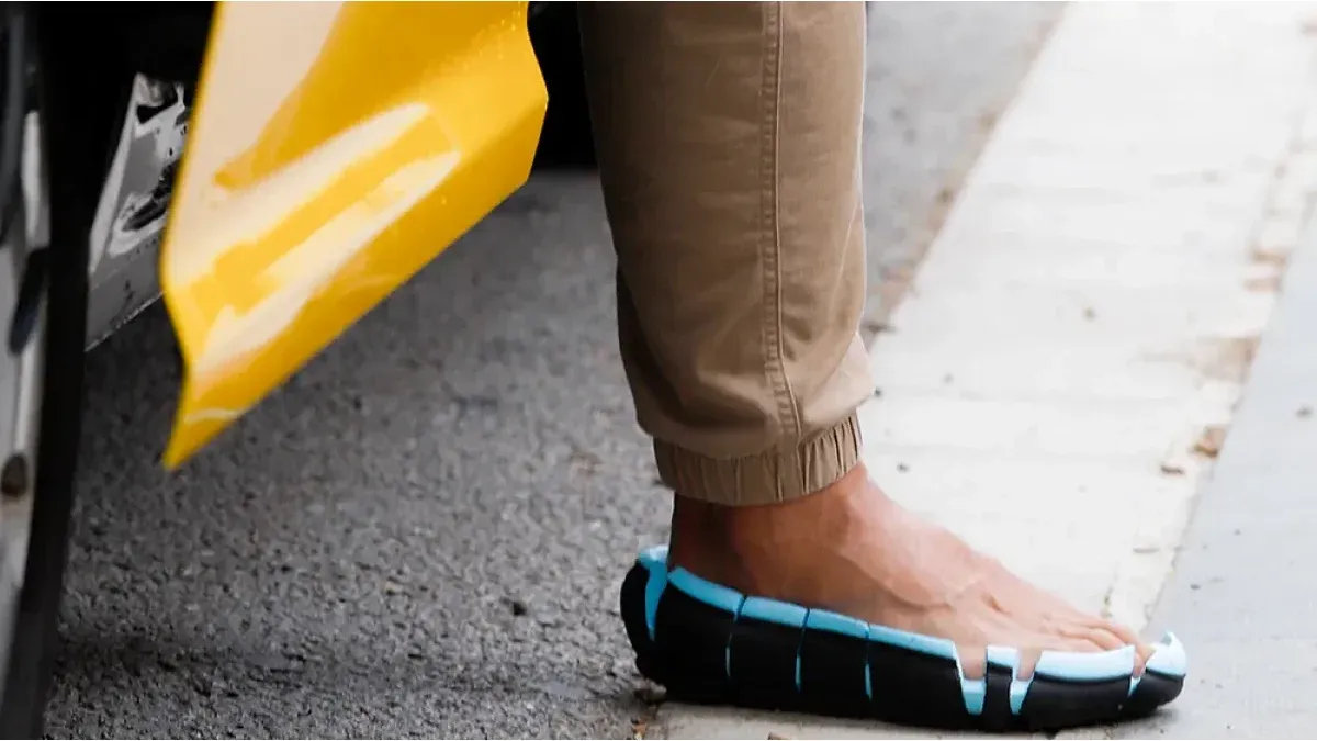 el calzado que generó debate en todo el mundo por ser solo una suela