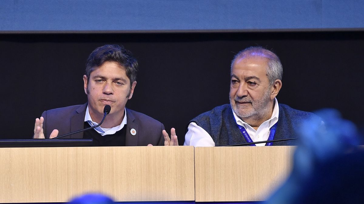 Axel Kicillof inició su agenda en Córdoba y participó del congreso del gremio de la Sanidad