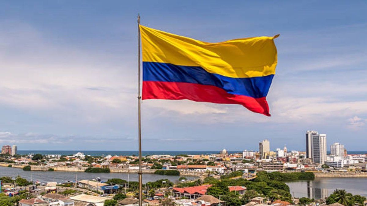 Colombia aplica reciprocidad fulminante y expulsa al embajador de Bolivia