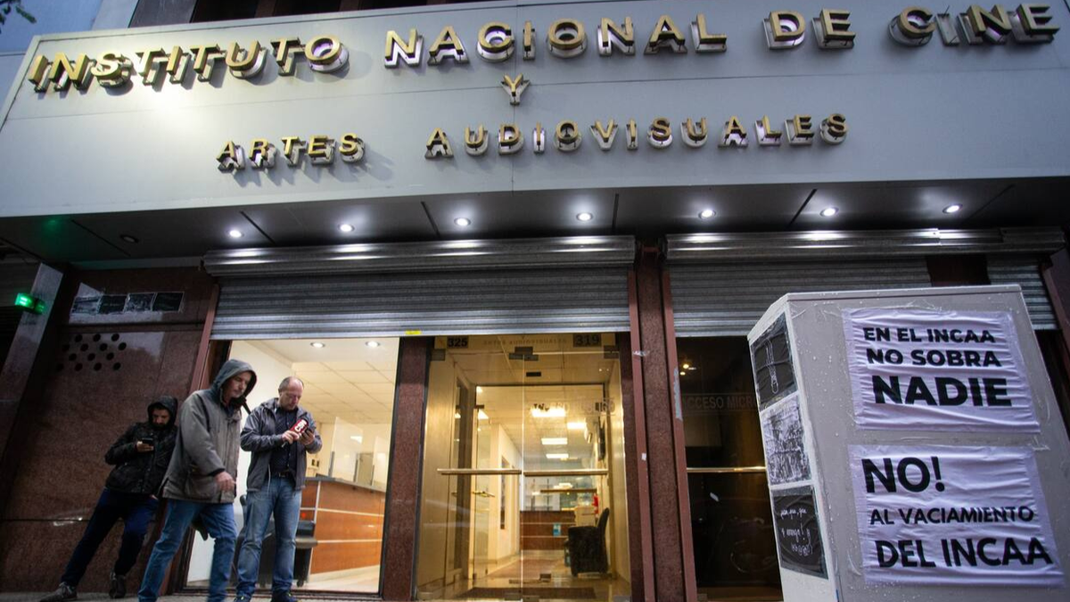El INCAA lanzó un laboratorio federal para desarrollar proyectos de cine con premios en dólares