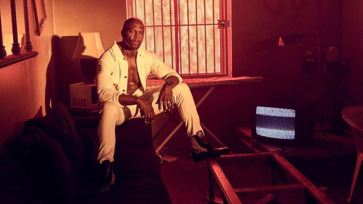 De cuánto es la fortuna de Terry Crews, la ex estrella de la NFL y aclamado actor