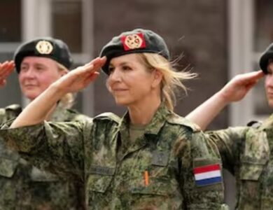 Máxima Zorreguieta completó la primera etapa de su formación militar y recibió una distinción en Países Bajos