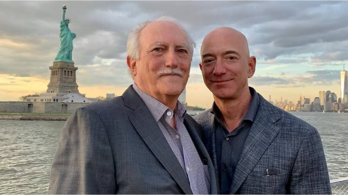 la enorme y secreta fortuna del padre de Jeff Bezos que no aparece en ningún ranking