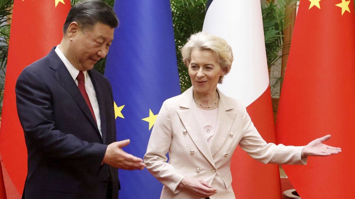China se opone a las sanciones de la UE contra empresas por su vínculo con Rusia