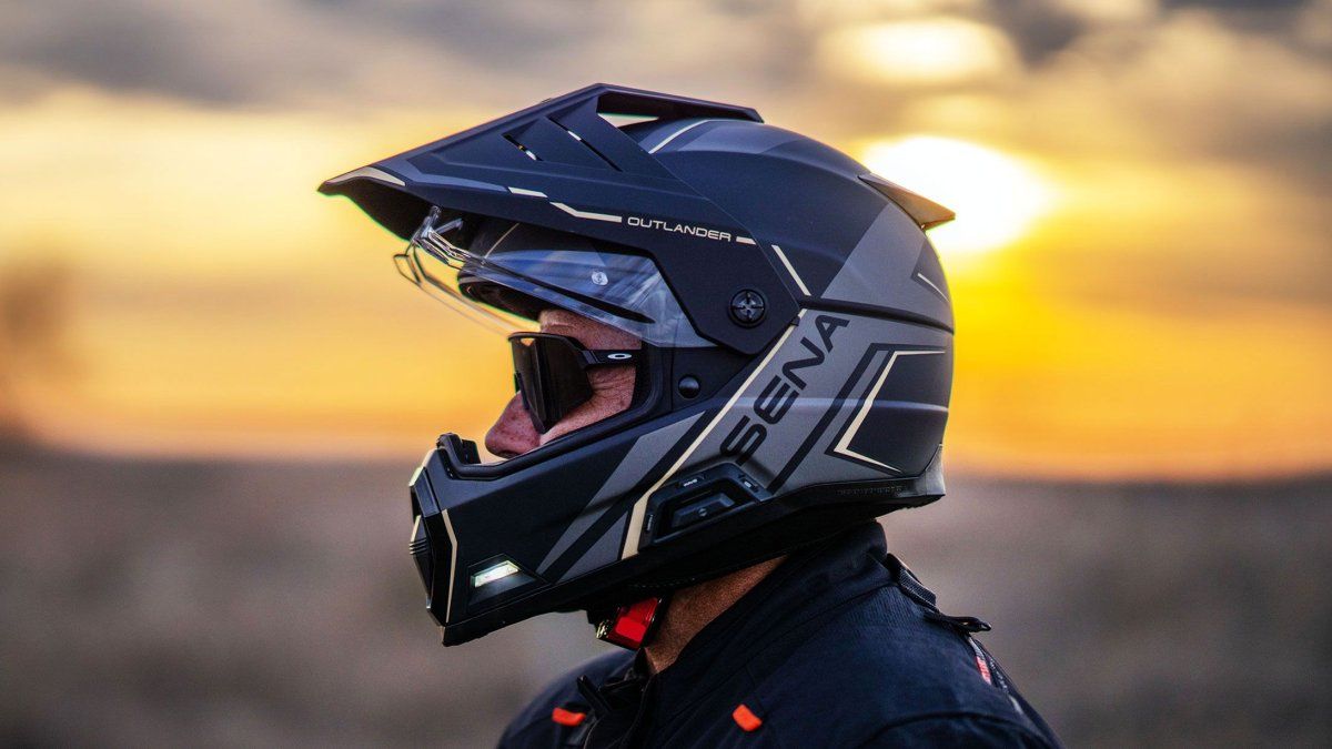 el casco inteligente que promete cambiar la seguridad de los motociclistas