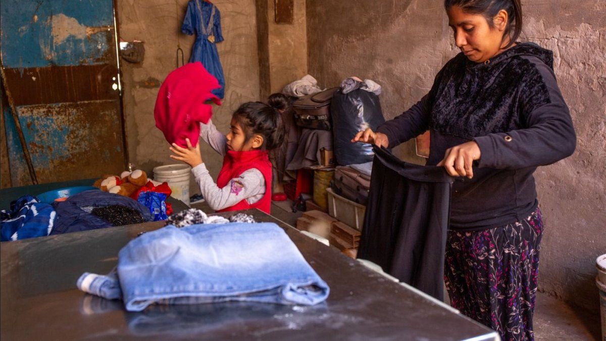el presupuesto para niños y adolescentes enfrenta nuevos recortes mientras persiste la pobreza
