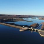 Río Negro promulgó la ley que fija un canon para el uso del agua en las hidroeléctricas del Comahue