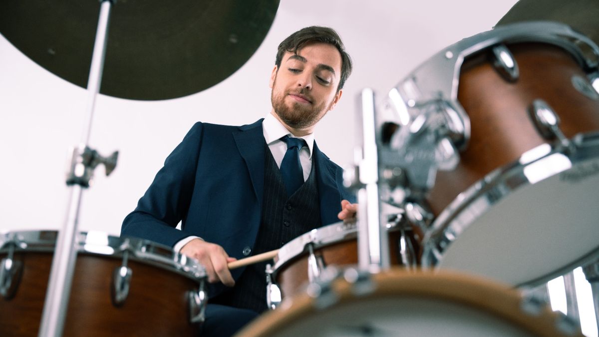 Teo Pérez, prodigio de la batería y discípulo de Pipi Piazzolla, lanza su nuevo disco en Thelonius