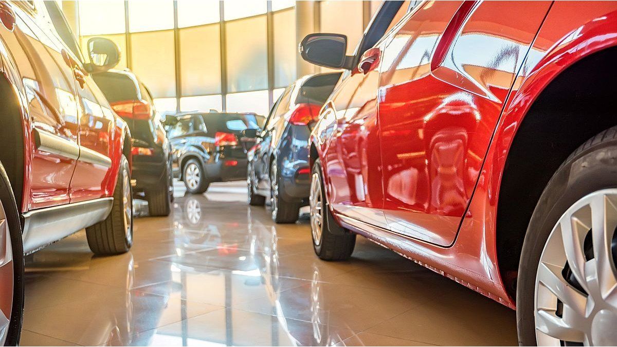 Las automotrices refuerzan la financiación y promociones para sostener las ventas