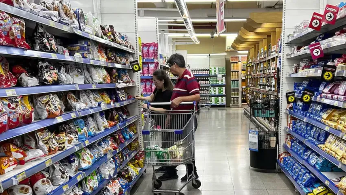 Se acentúa la caída del consumo en las provincias norteñas: Estamos en plena crisis