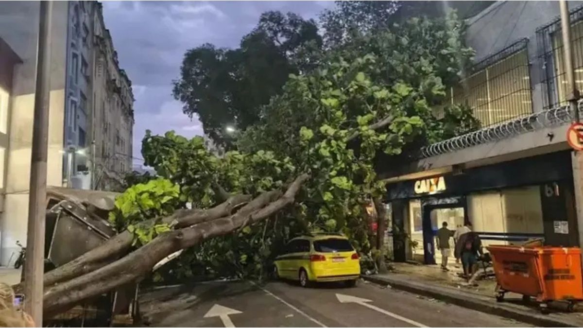al menos cinco muertos por ráfagas de hasta 125 km/h en Río de Janeiro y San Pablo