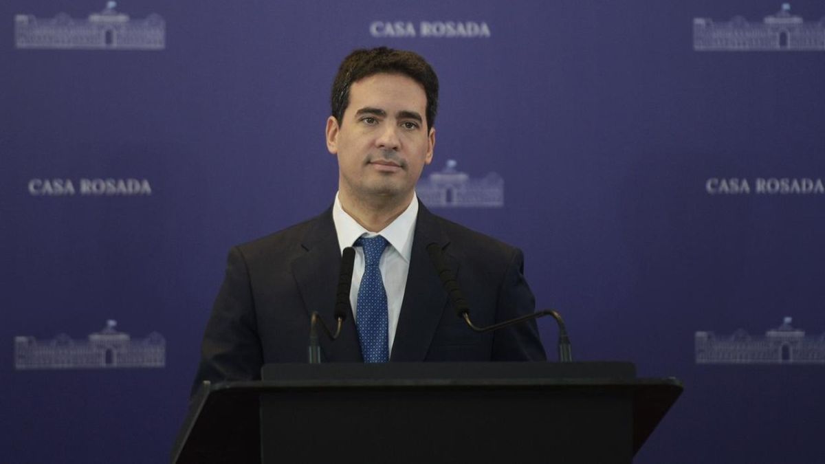fuertes críticas de la oposición al vocero presidencial