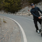 el revolucionario invento de tres ruedas que te obliga a pedalear parado