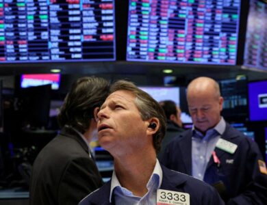 Google y Tesla se desploman hasta 14%, mientras el petróleo supera los u$s100