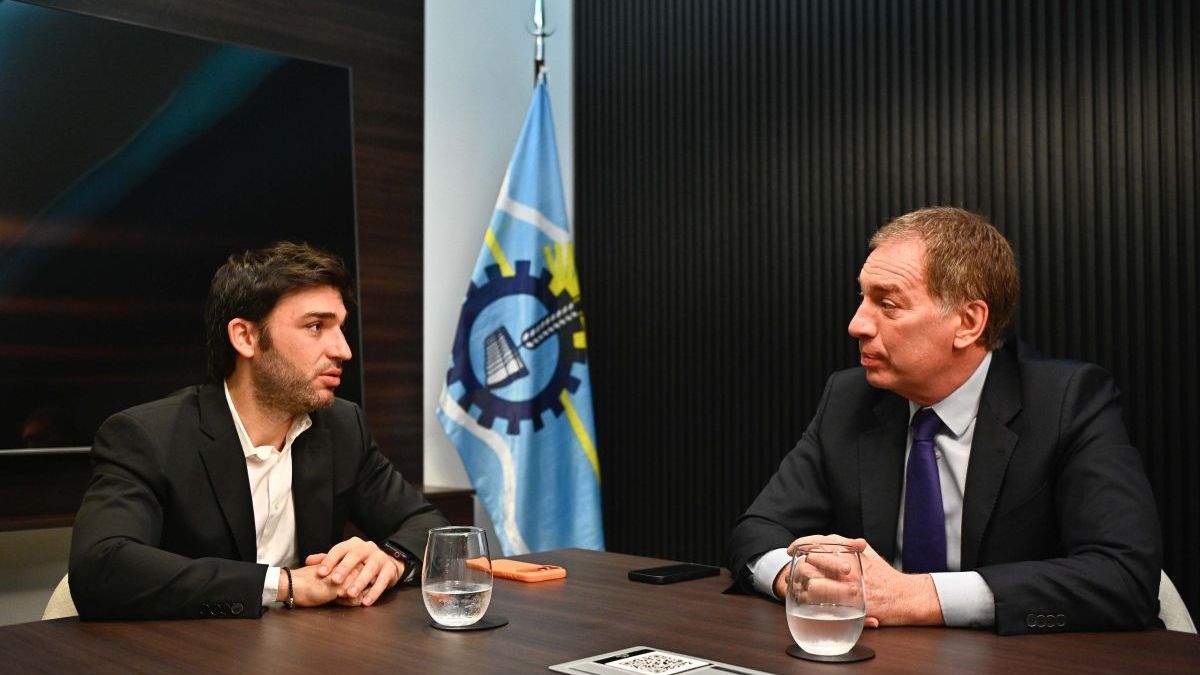 Ignacio Torres se reunió con Diego Santilli y se mostró cauto por la reforma electoral